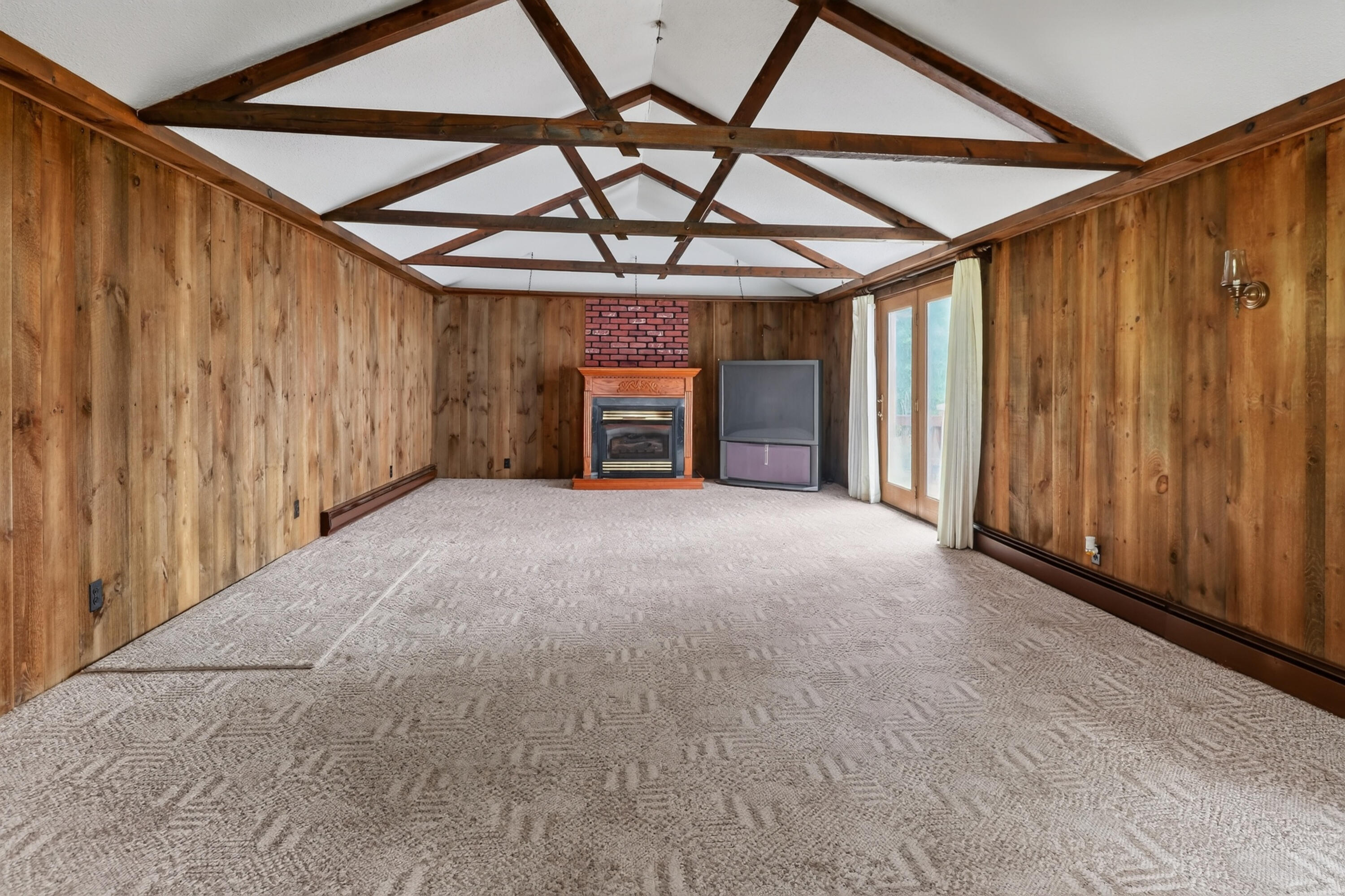 26 Forest Hill Street Property Photo 23