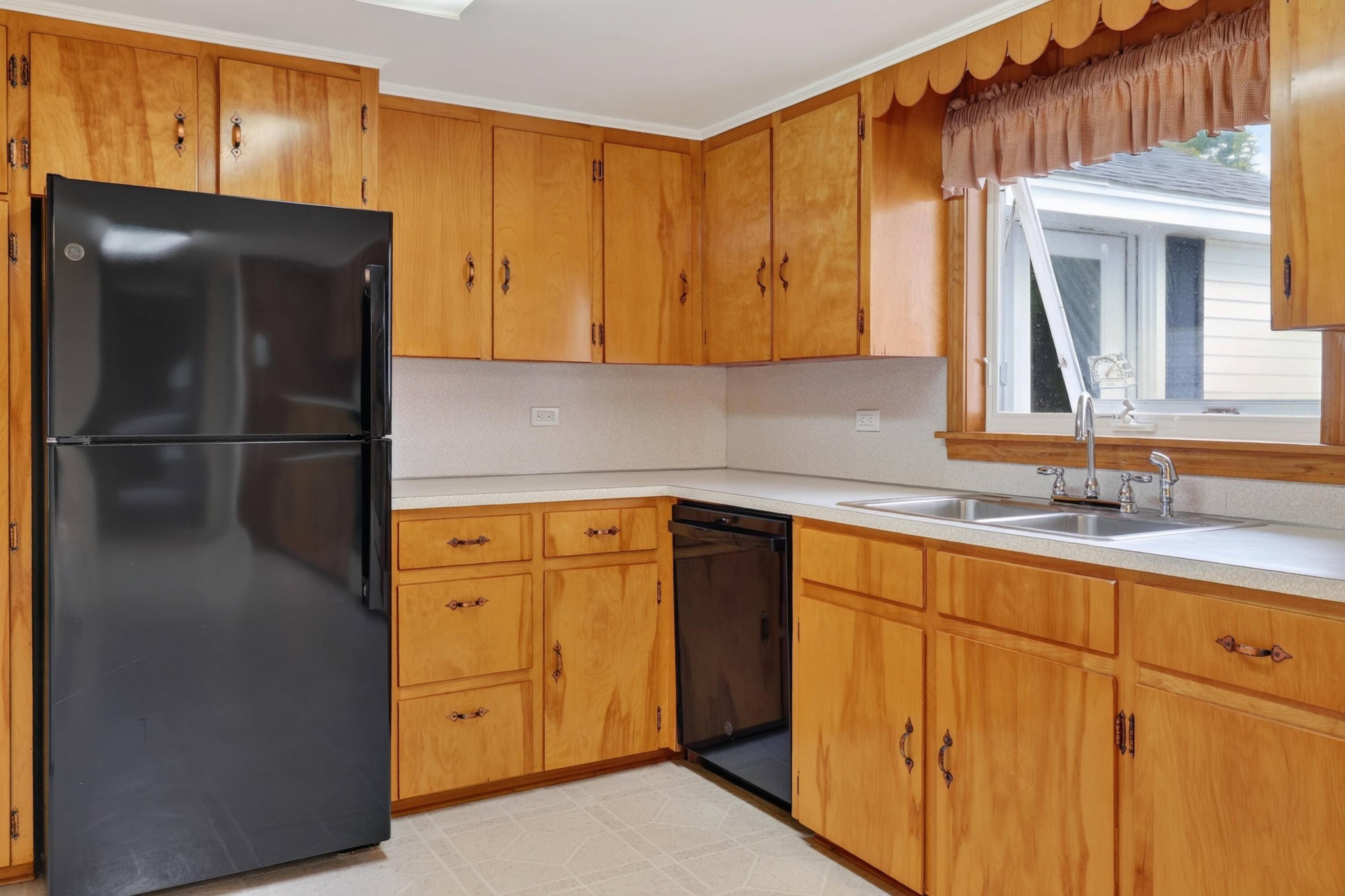 26 Forest Hill Street Property Photo 29