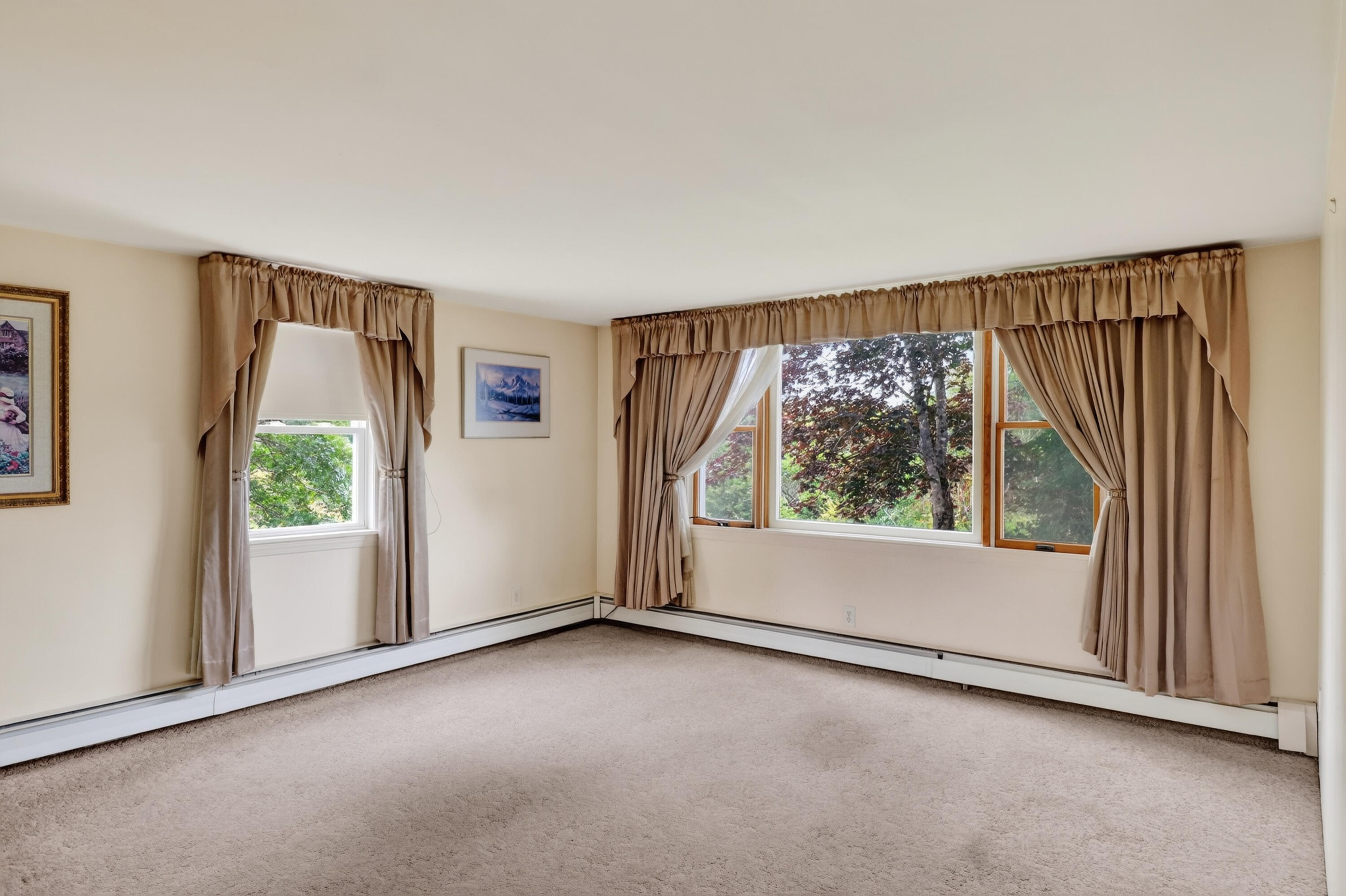 26 Forest Hill Street Property Photo 34