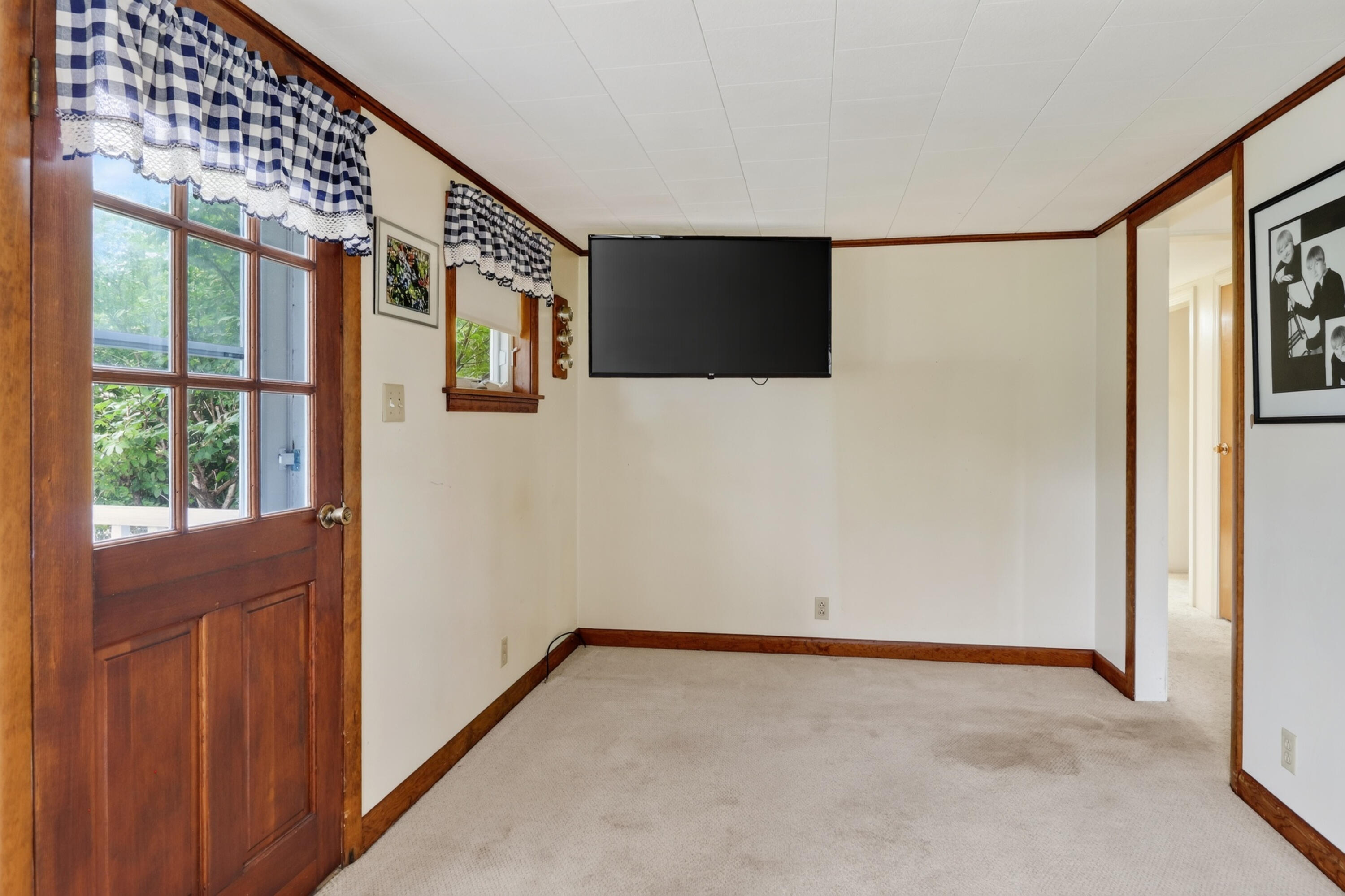 26 Forest Hill Street Property Photo 40