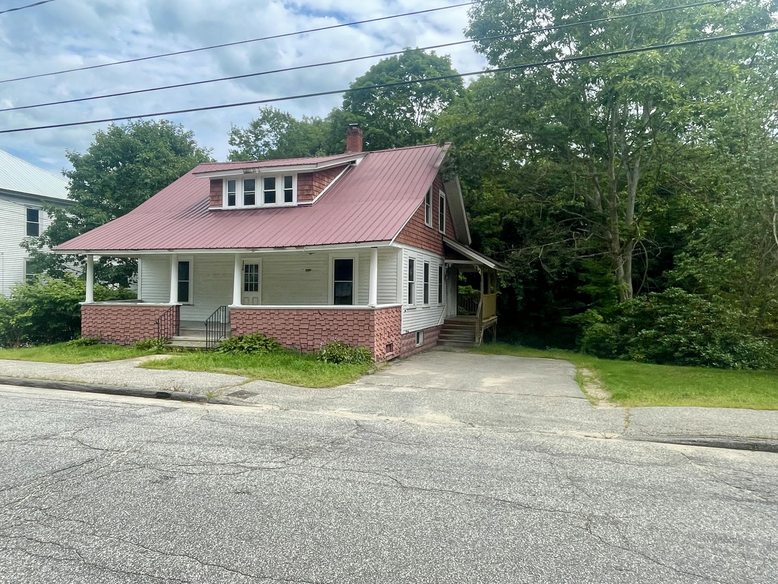 44 Pine Street Property Photo 1