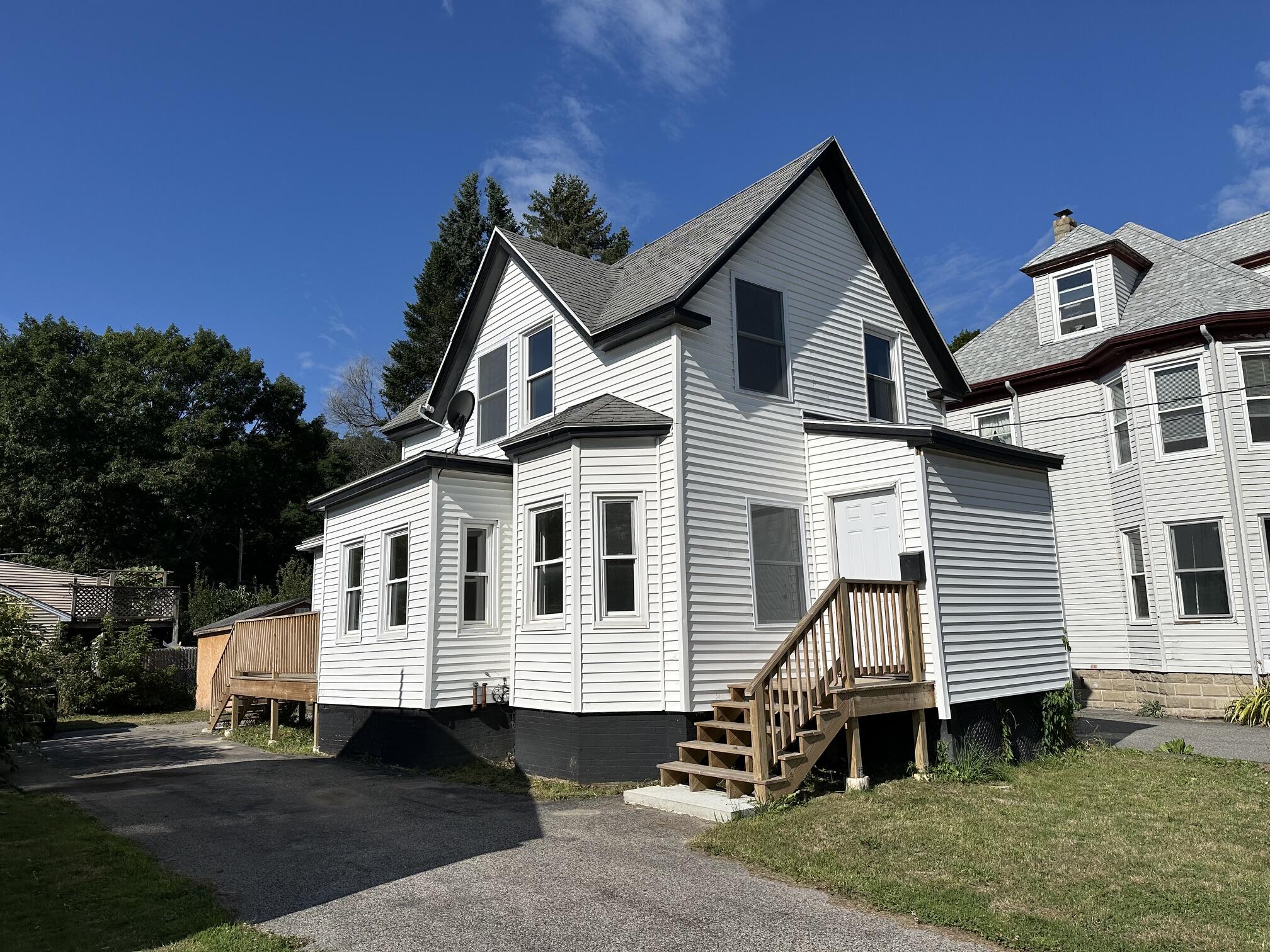566 Washington Avenue Property Photo 1
