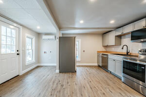 566 Washington Avenue Property Photo 5