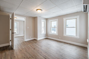 566 Washington Avenue Property Photo 8