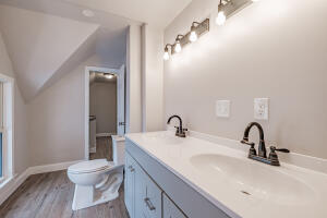 566 Washington Avenue Property Photo 18