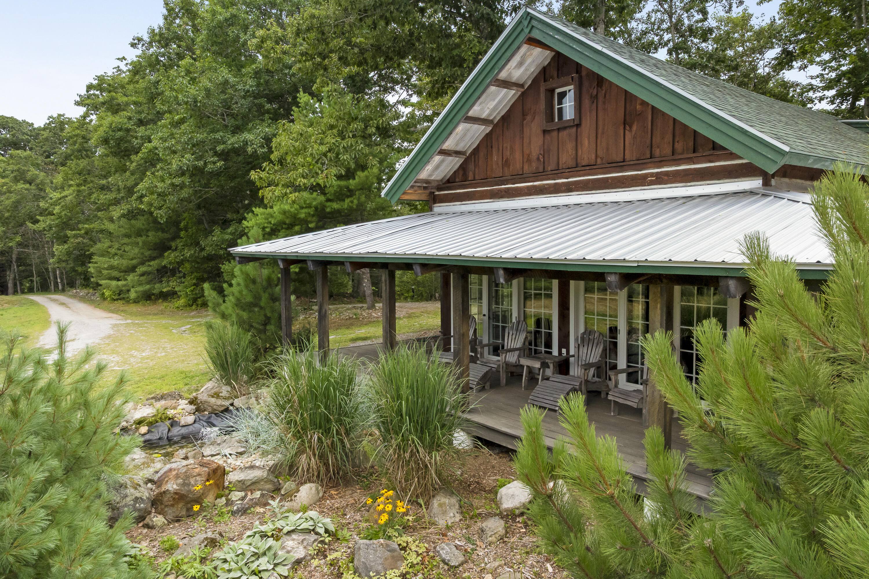 216 Robinson Road Property Photo 28
