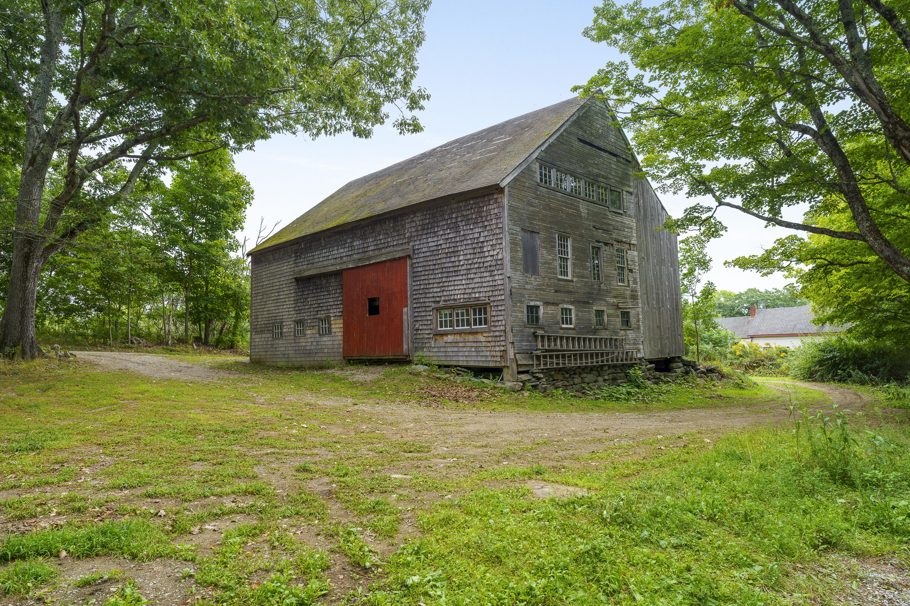 216 Robinson Road Property Photo 45