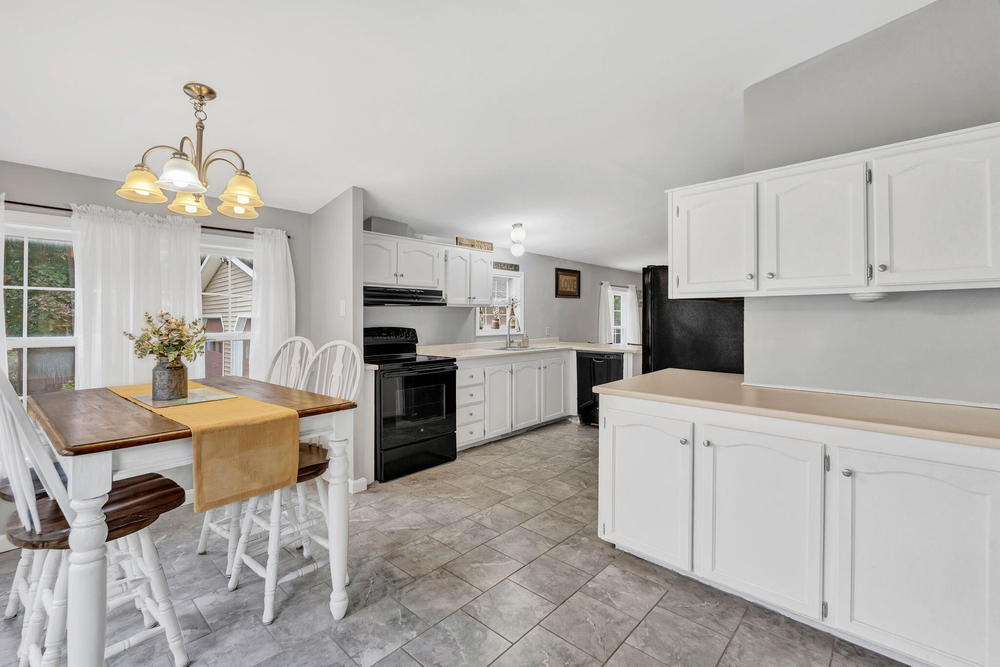 39 Cressy Avenue Property Photo 10