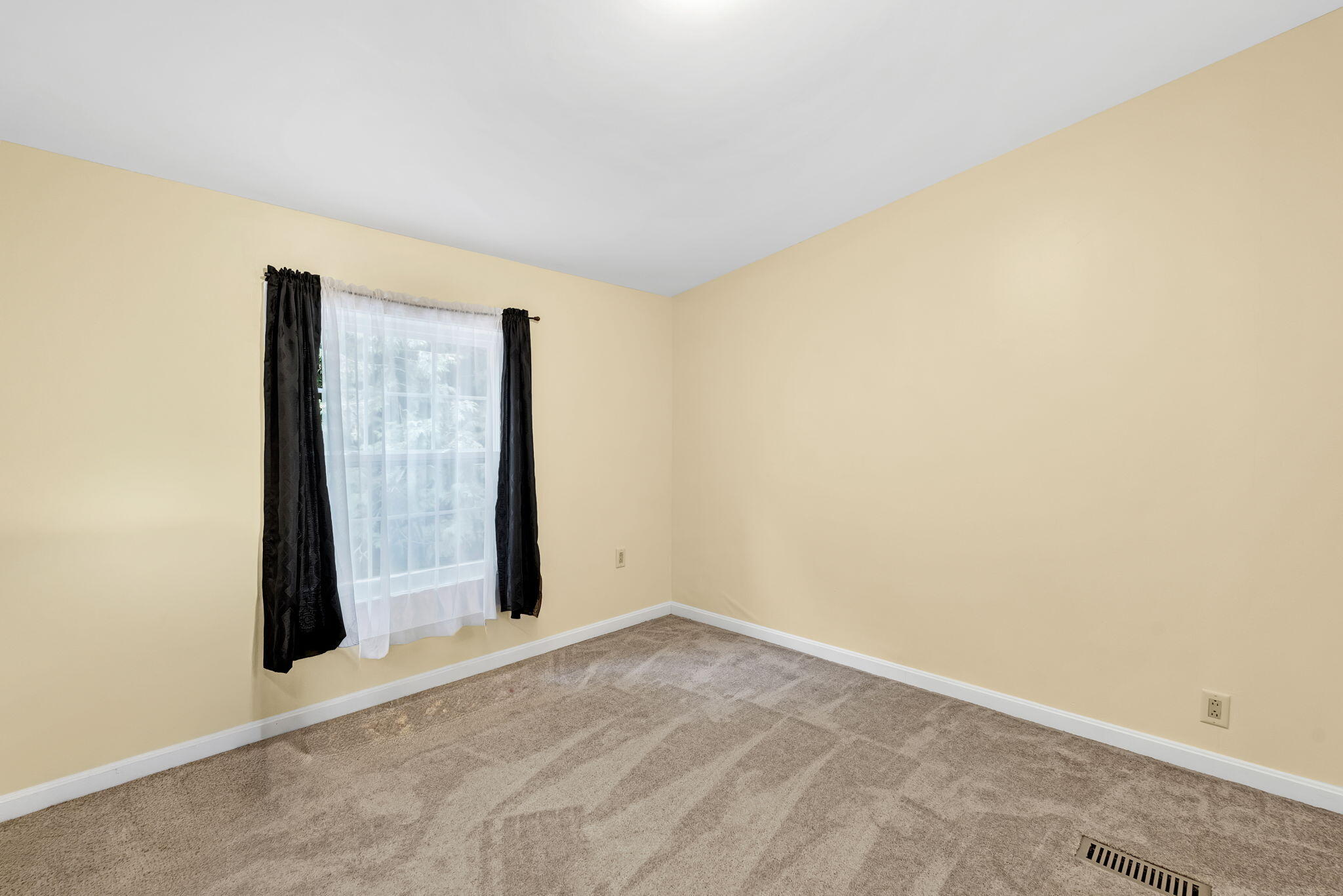 39 Cressy Avenue Property Photo 31