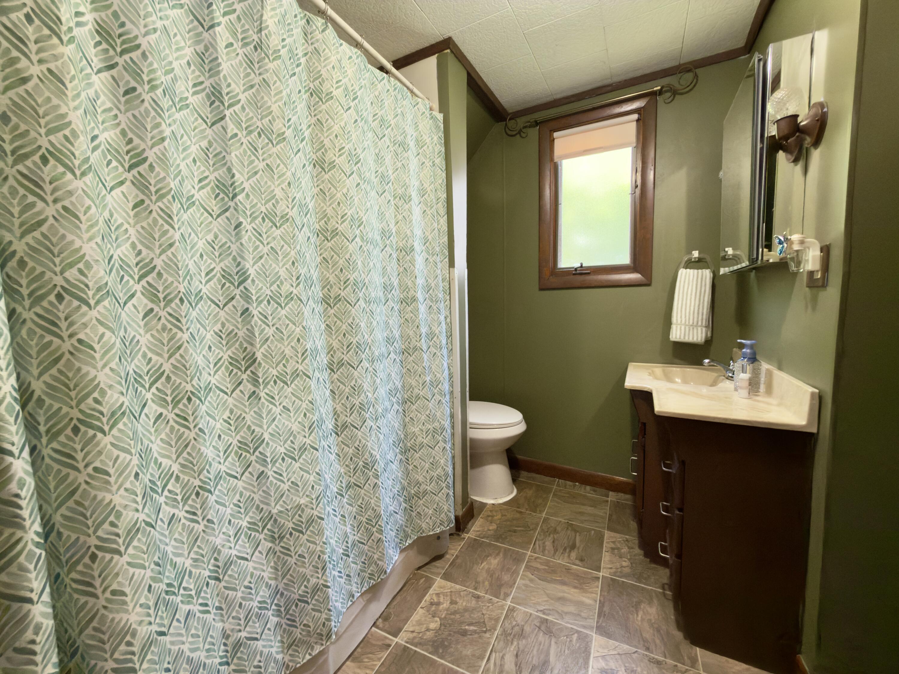 113 Front Street Property Photo 16