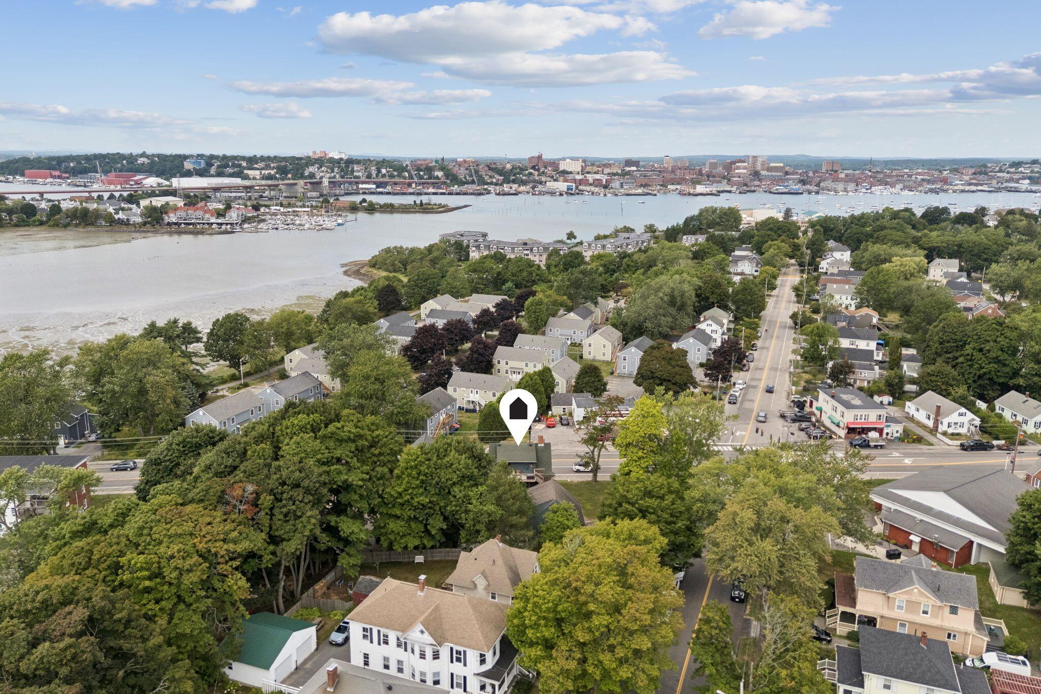 332 Broadway Property Photo 4