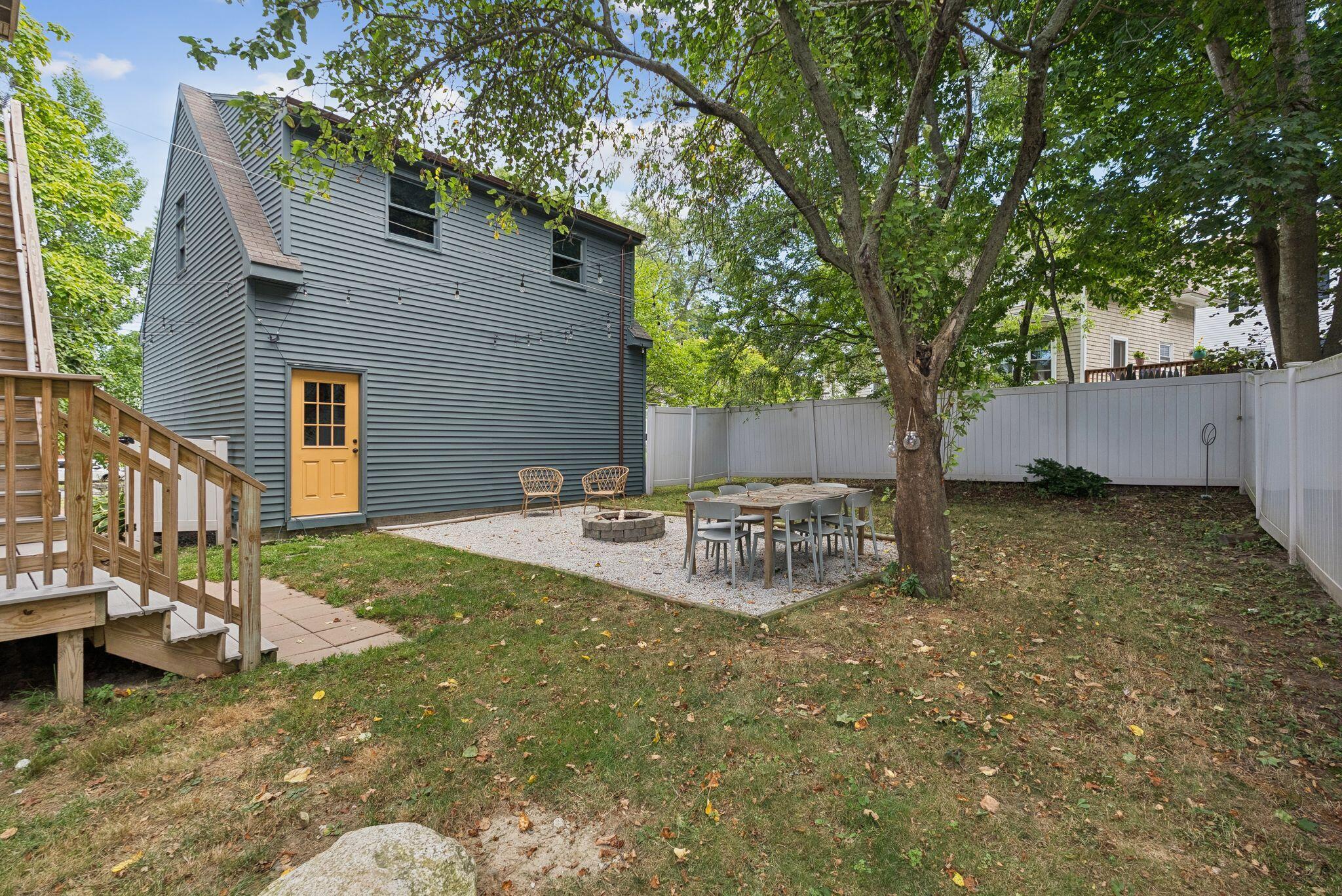 332 Broadway Property Photo 13