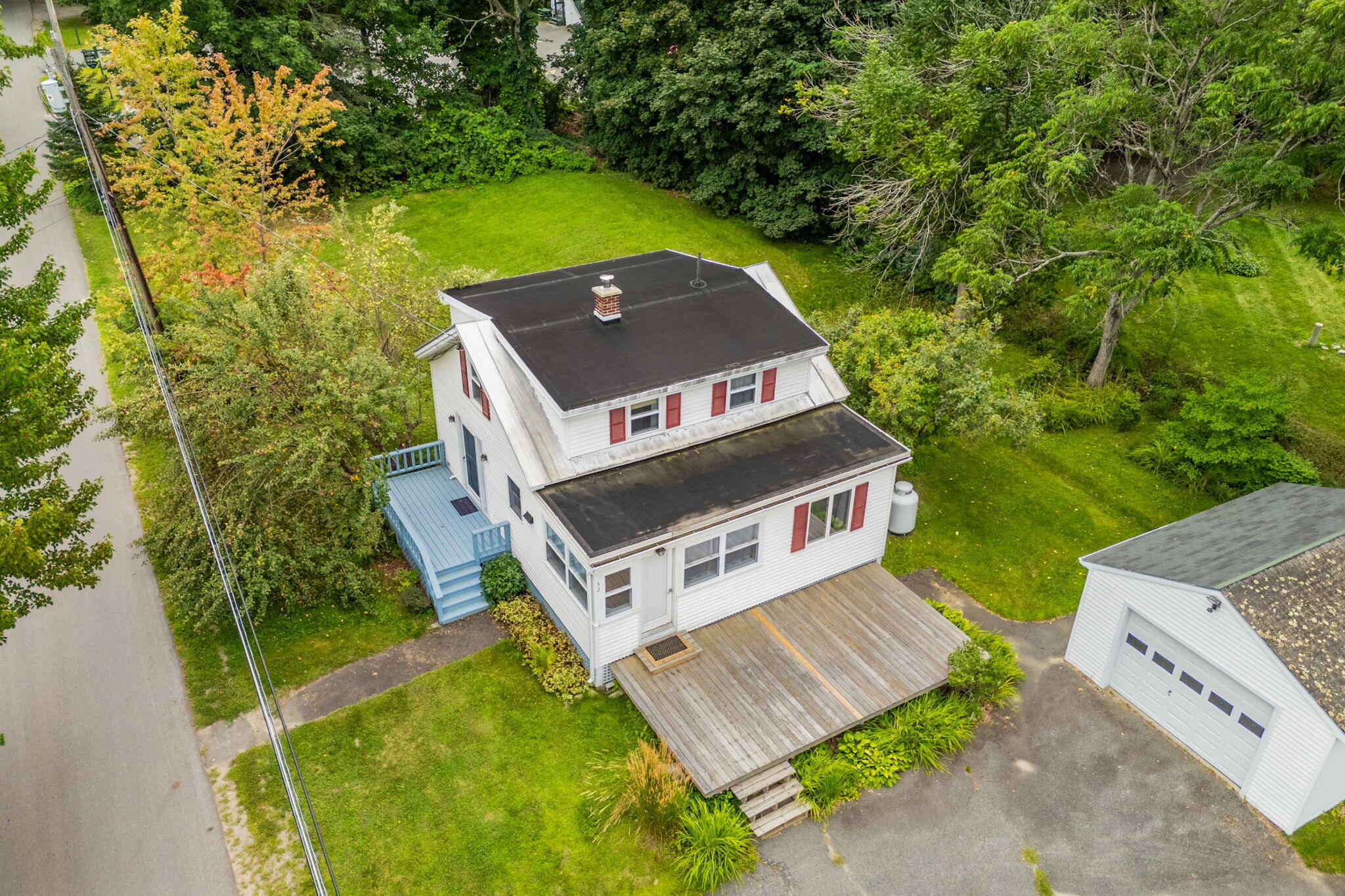 32 School Street Property Photo 44