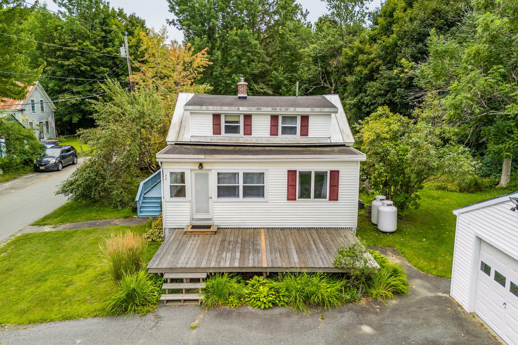 32 School Street Property Photo 45