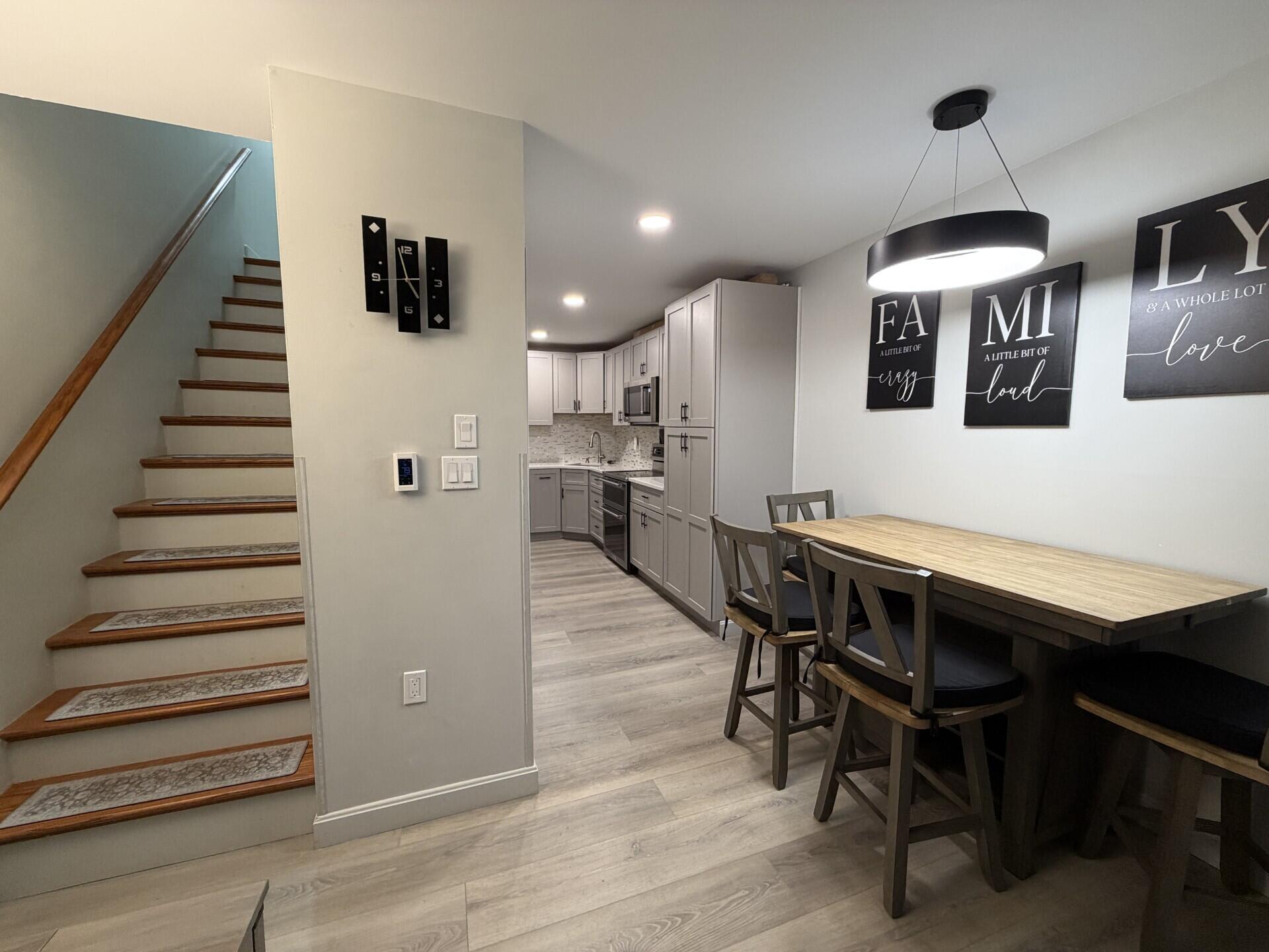 35 Mathews Avenue 20 Property Photo 1