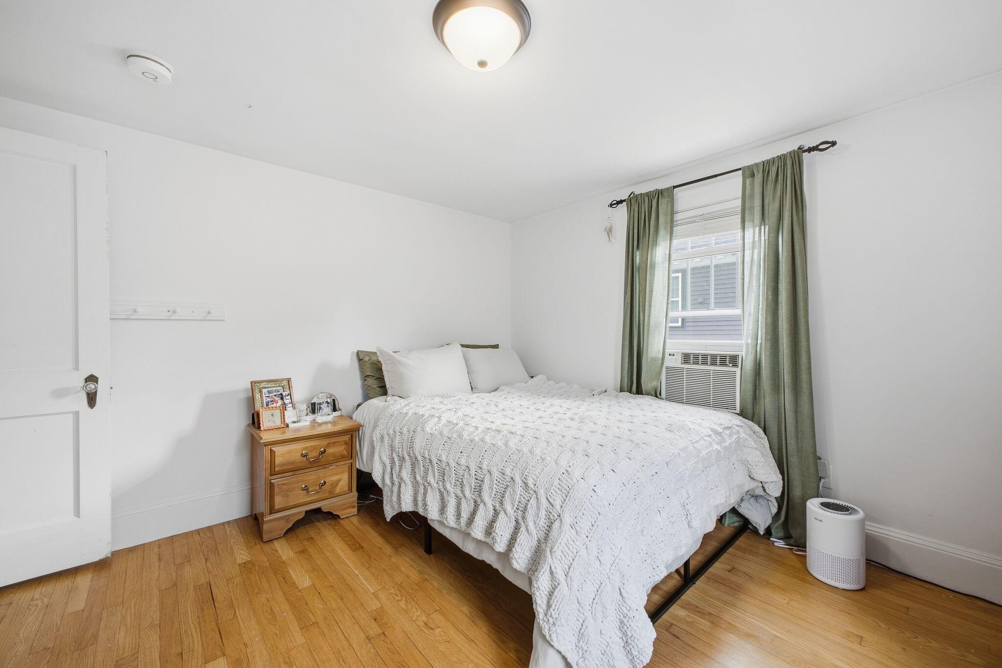 27 Berkeley Street Property Photo 26
