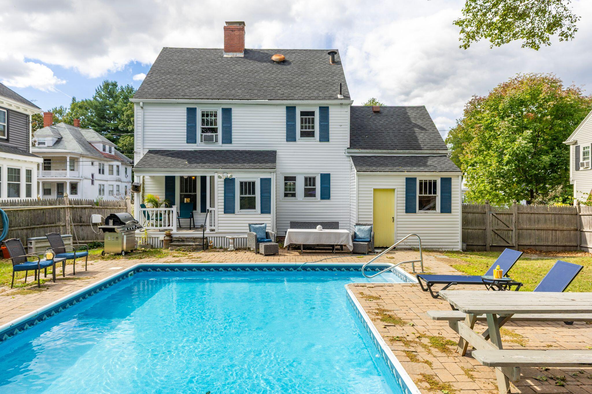 27 Berkeley Street Property Photo 40