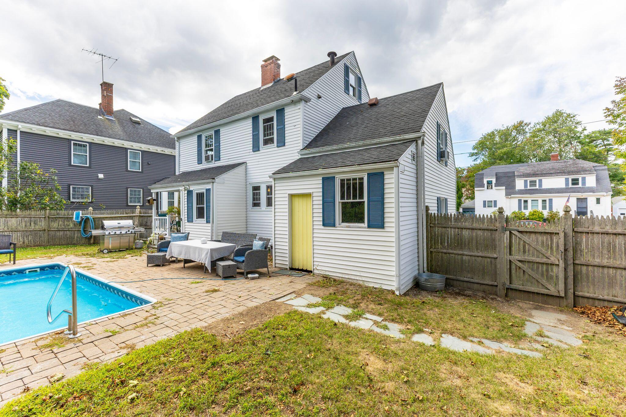 27 Berkeley Street Property Photo 42