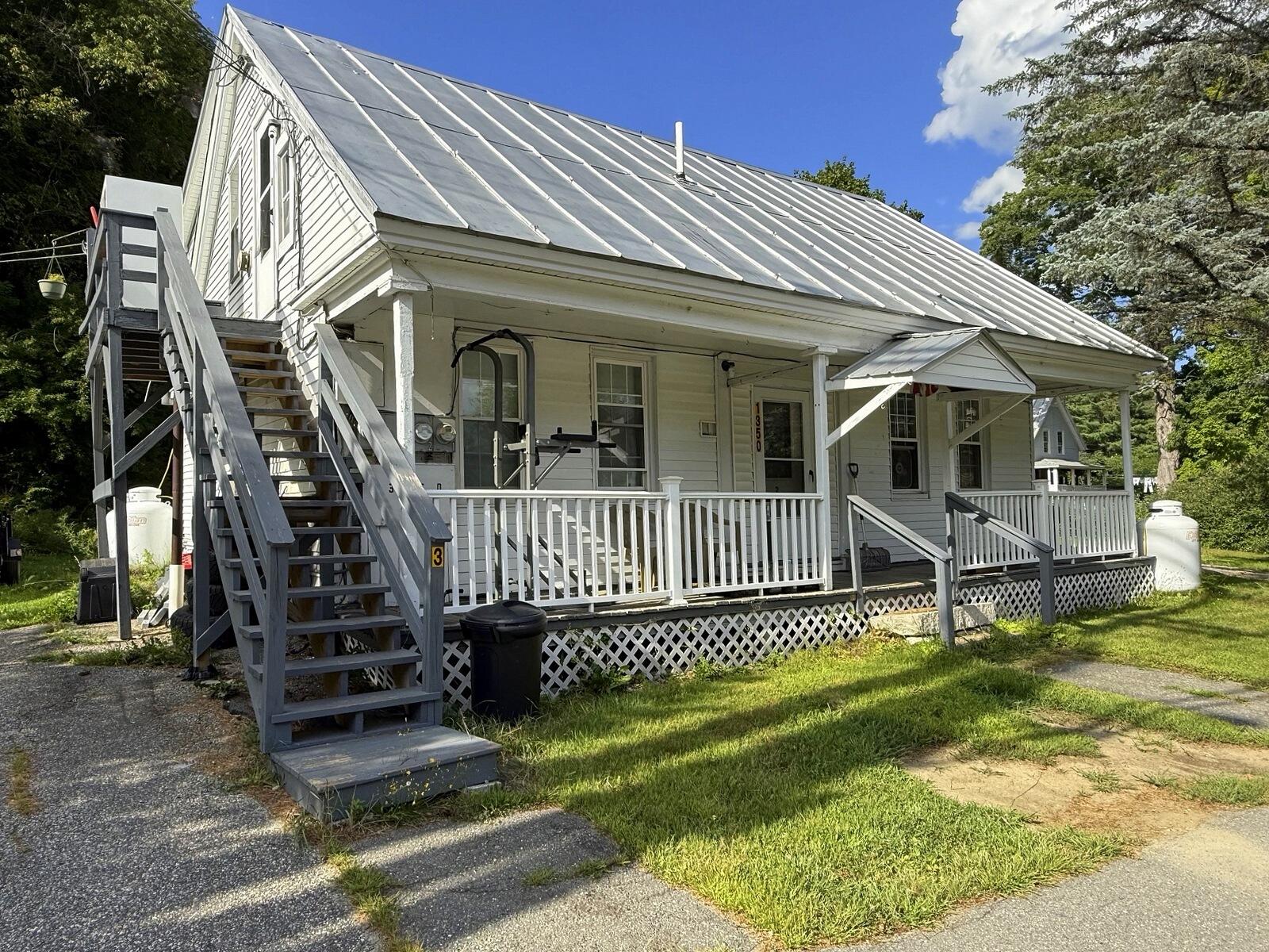 1350 Main Street Property Photo 17