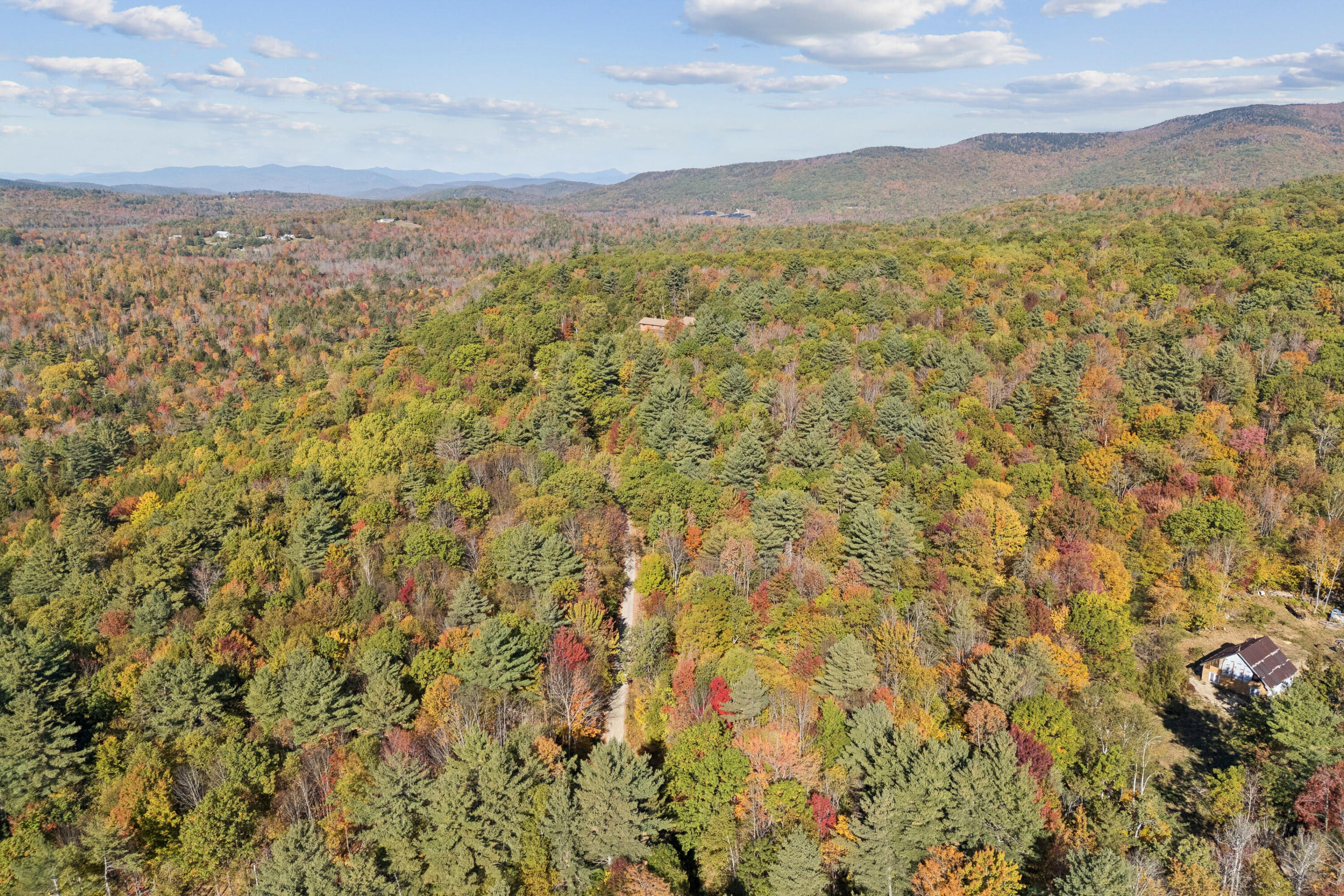 80-002-a Road Less Traveled Property Photo 7