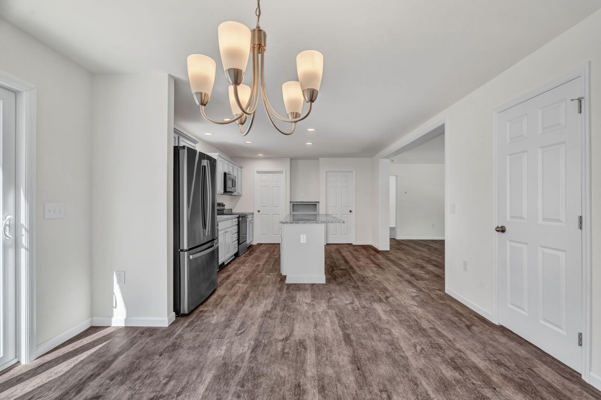 14 Manhattan Way Property Photo 11