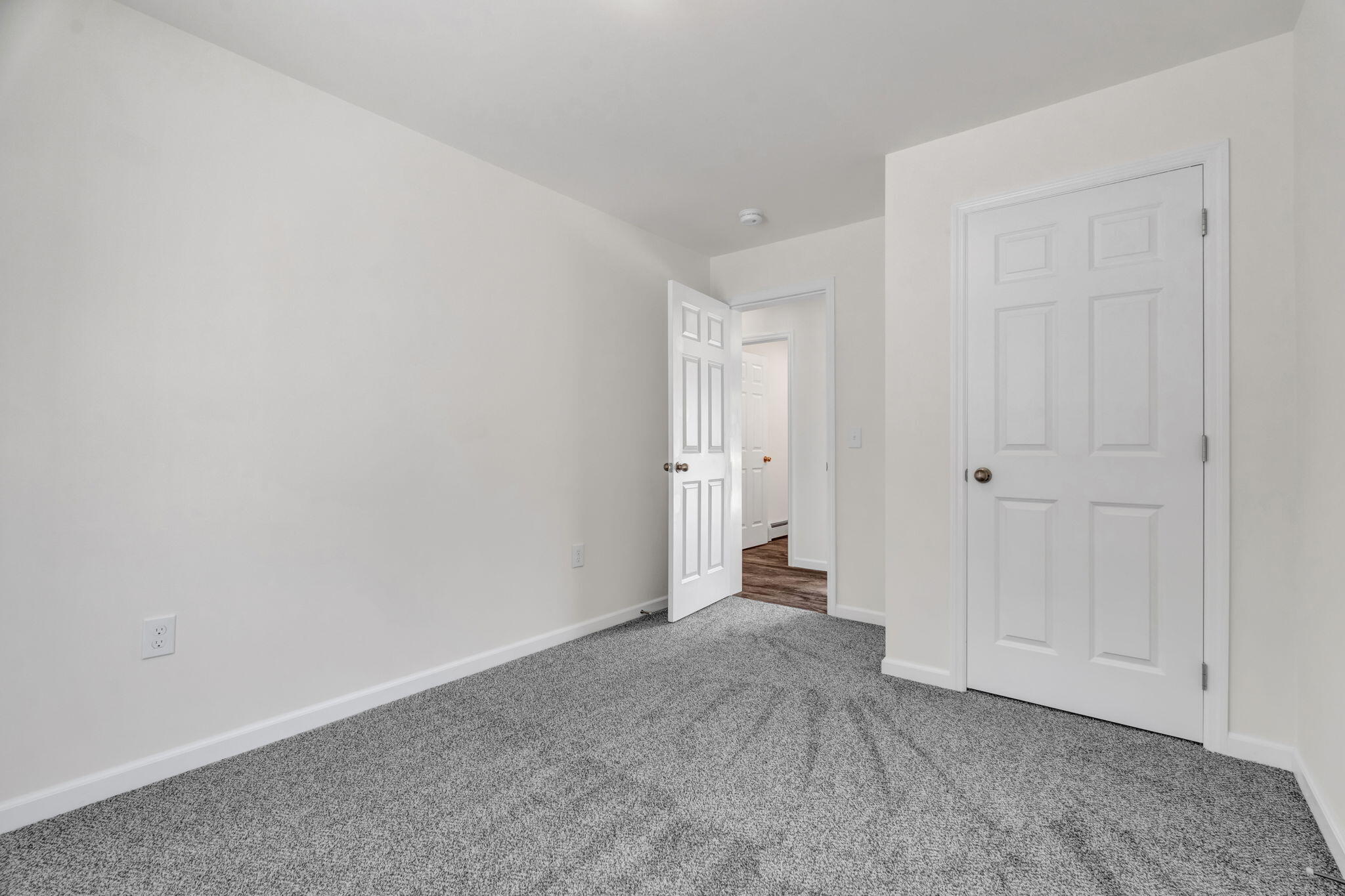 14 Manhattan Way Property Photo 21