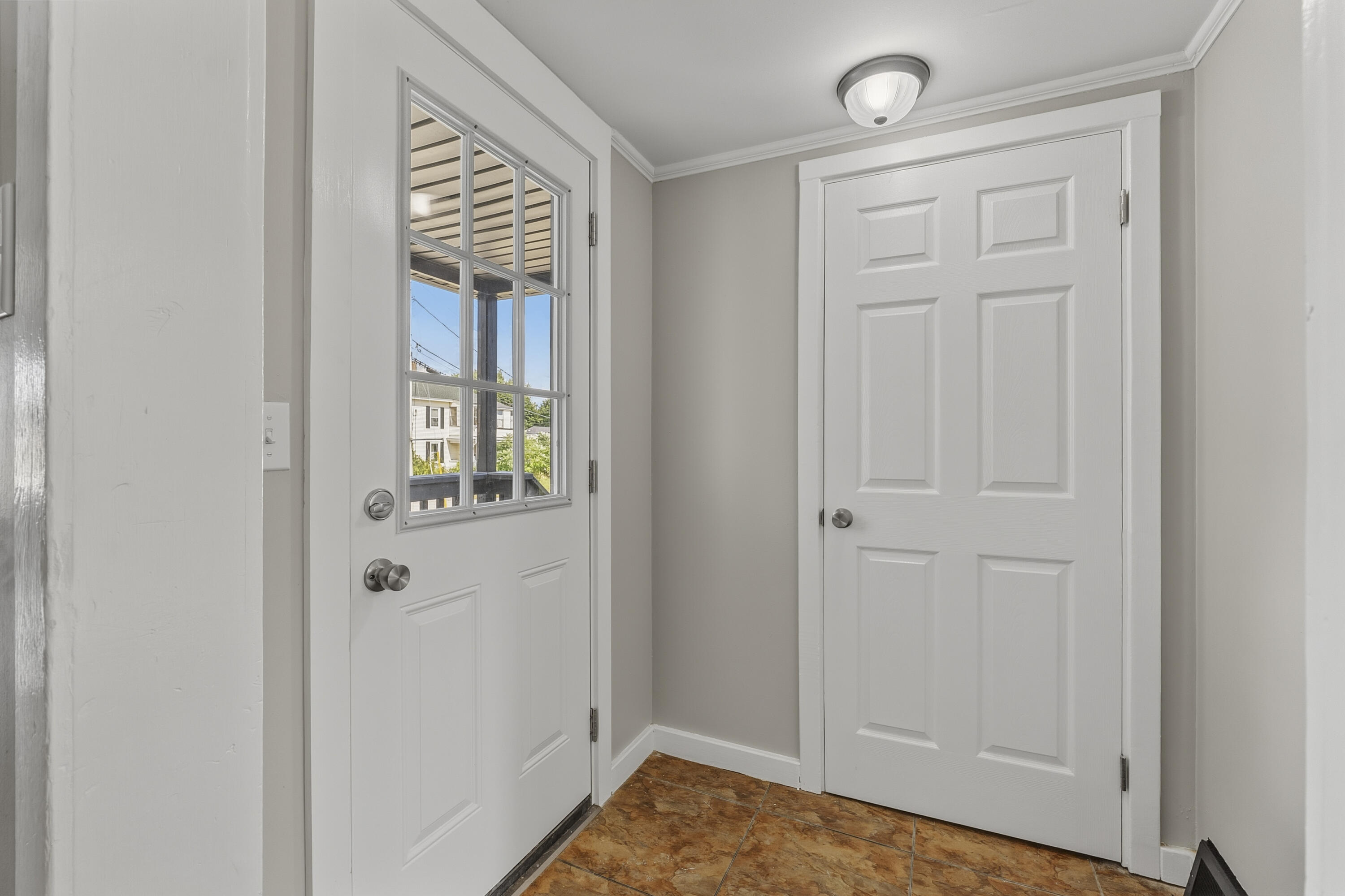 1 Fisher Avenue Property Photo 6