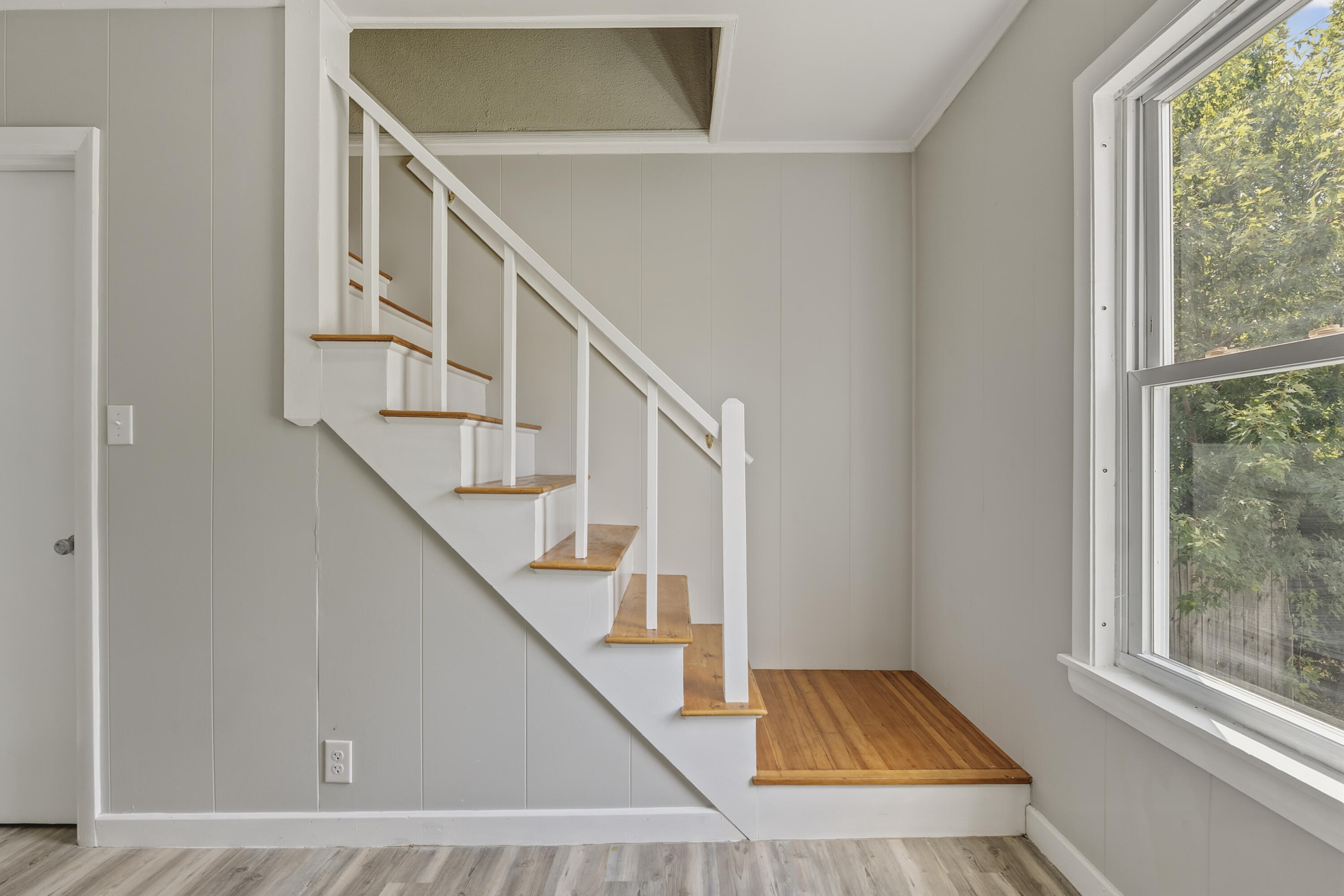 1 Fisher Avenue Property Photo 17