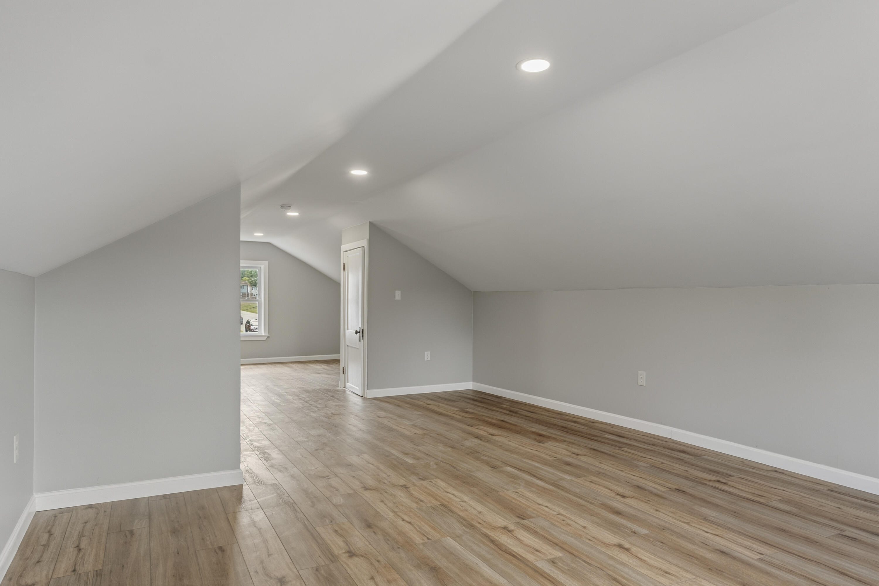 1 Fisher Avenue Property Photo 20