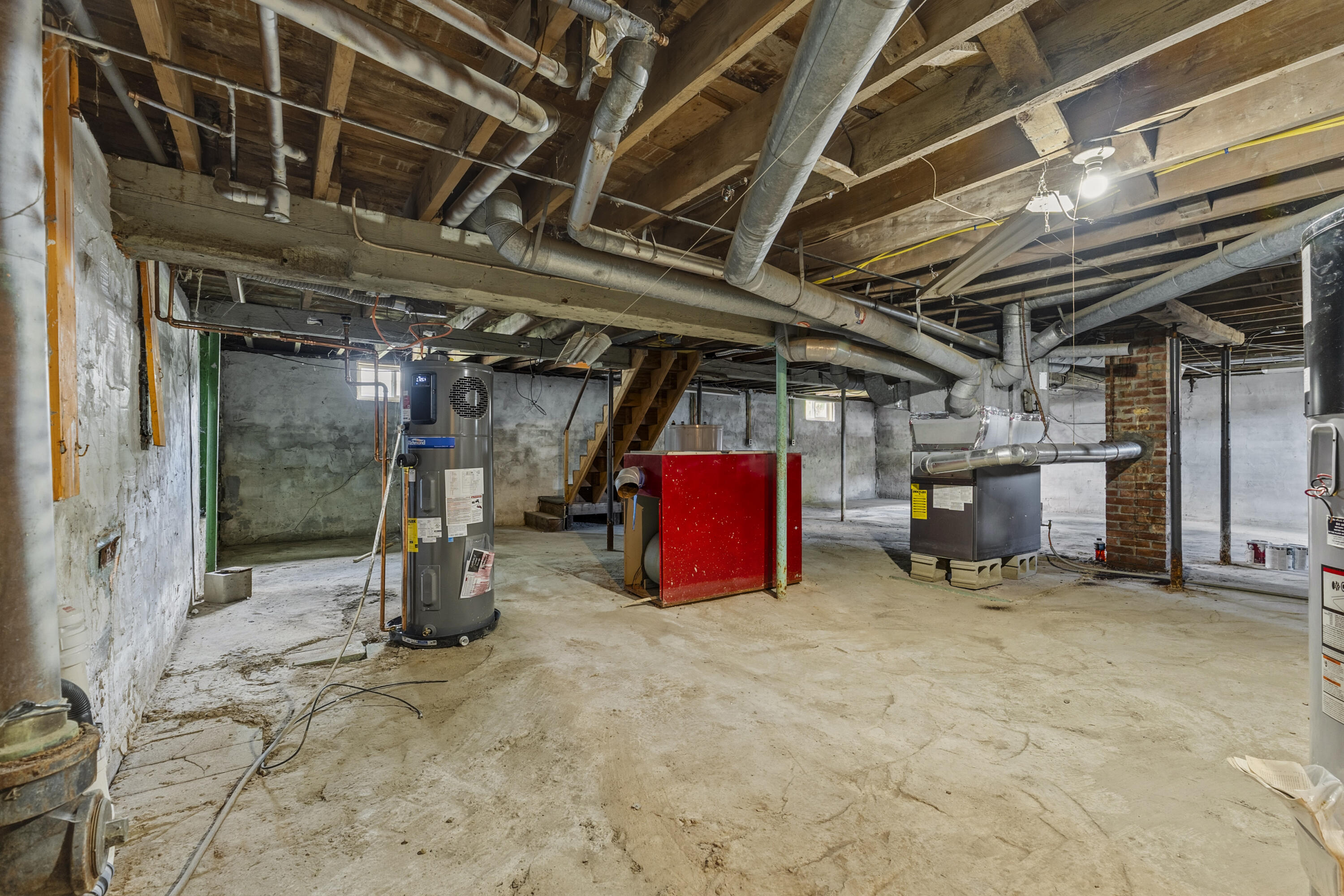 1 Fisher Avenue Property Photo 25