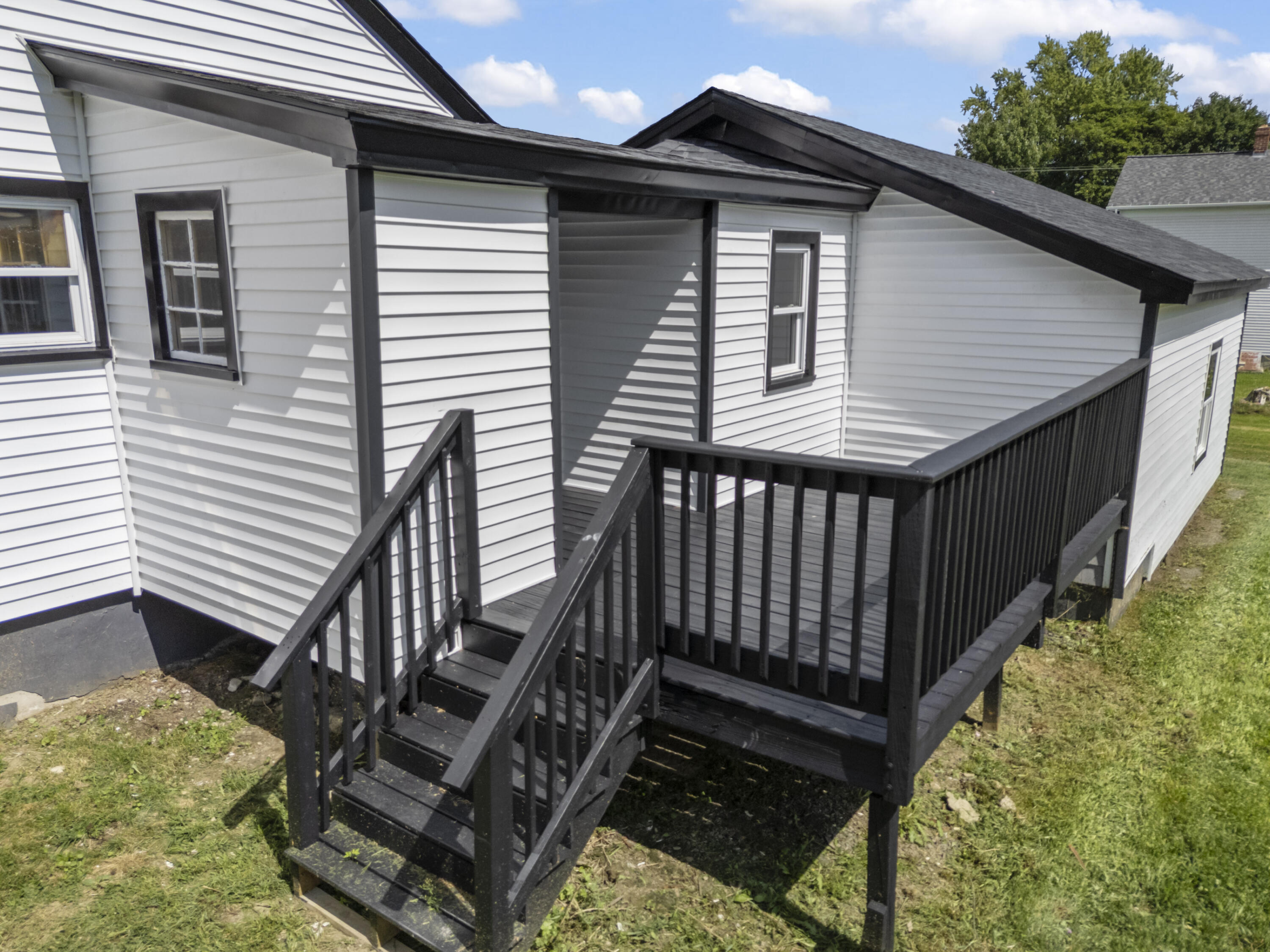 1 Fisher Avenue Property Photo 26