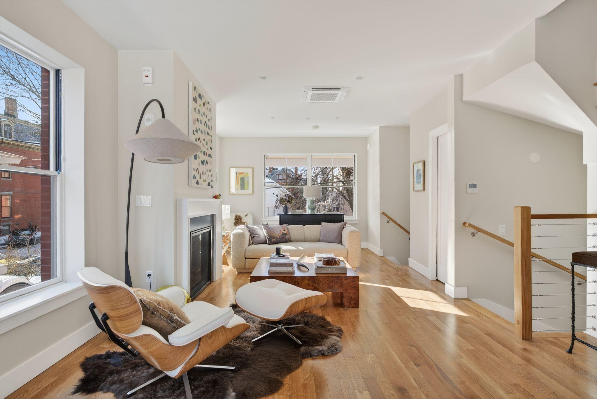 55 Carleton Street A Property Photo 17