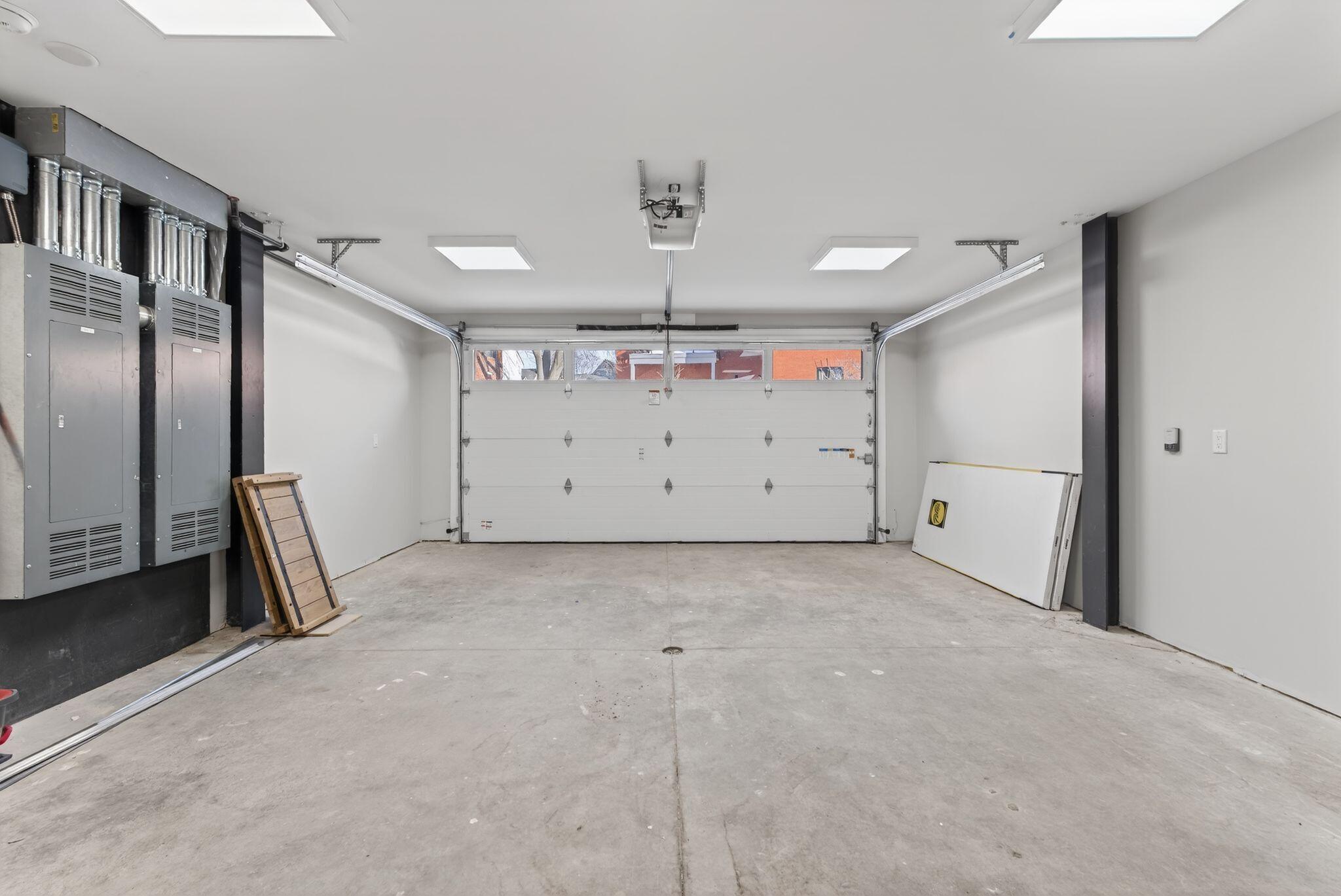 55 Carleton Street A Property Photo 58