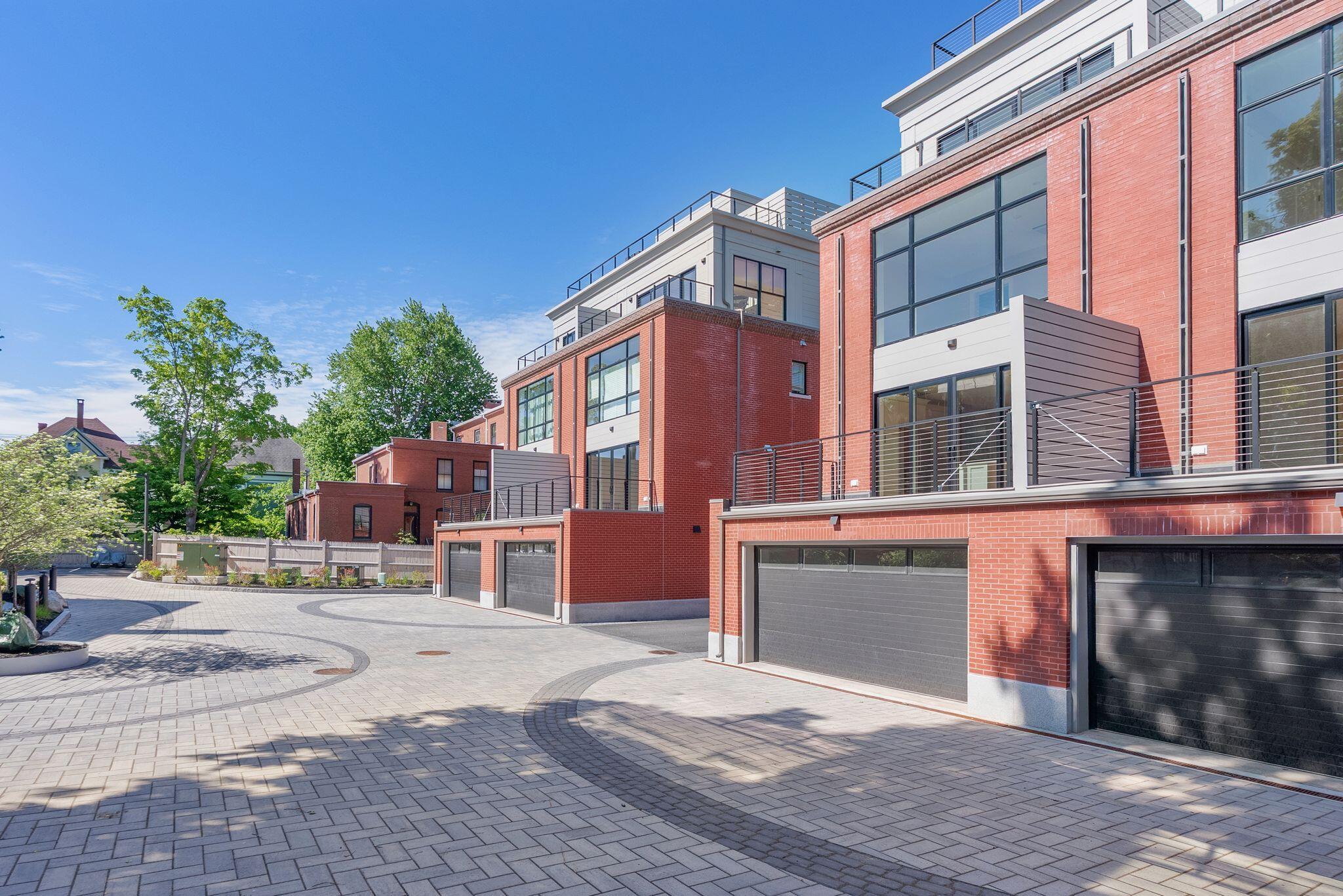 55 Carleton Street A Property Photo 61