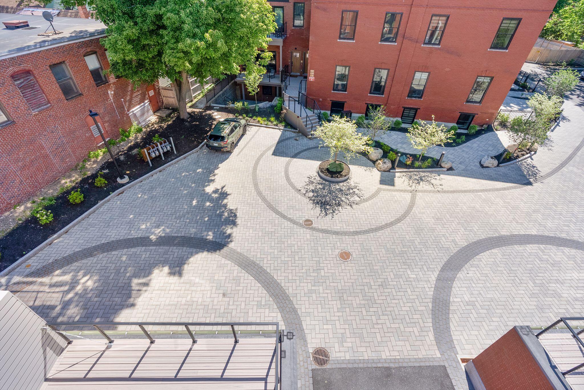 55 Carleton Street A Property Photo 63