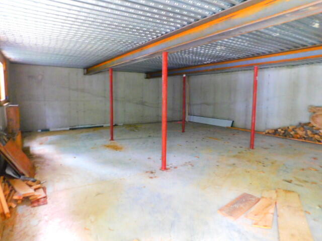 266 N North Shore Road Property Photo 5