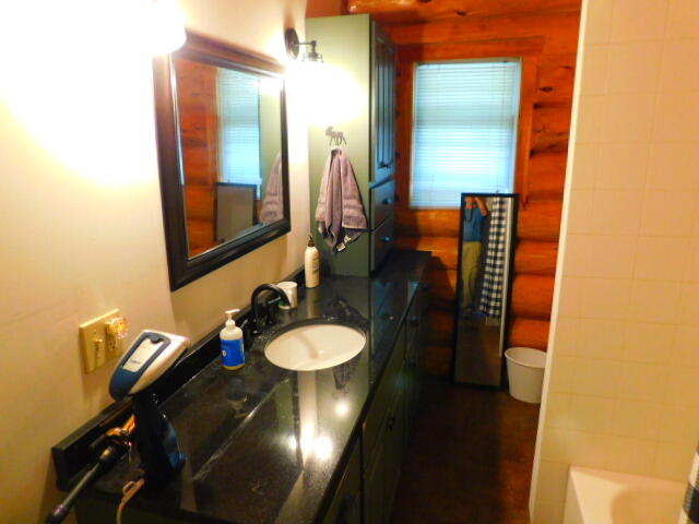 266 N North Shore Road Property Photo 29