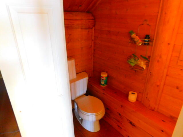 266 N North Shore Road Property Photo 36
