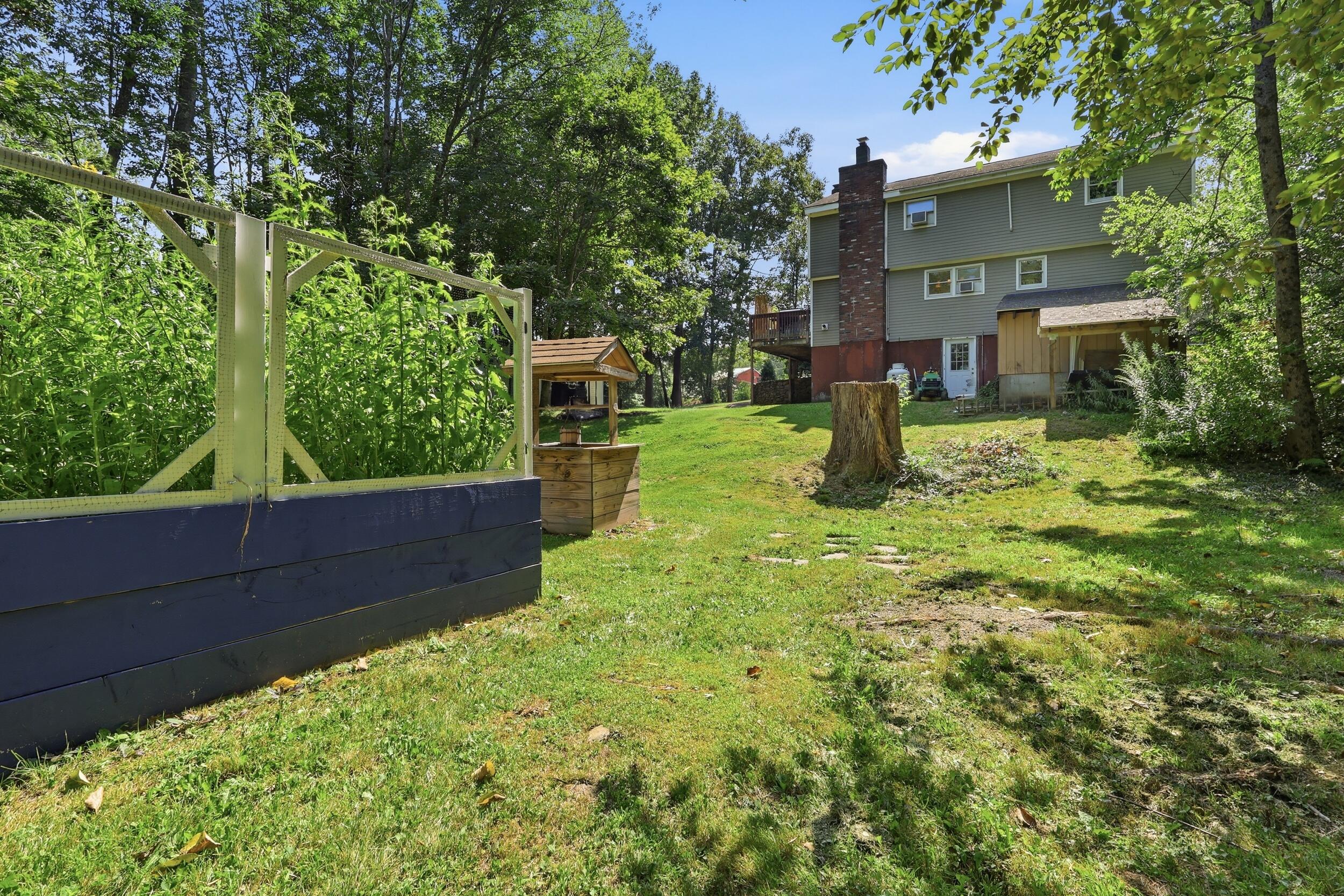 180 Cranberry Meadow Road Property Photo 1