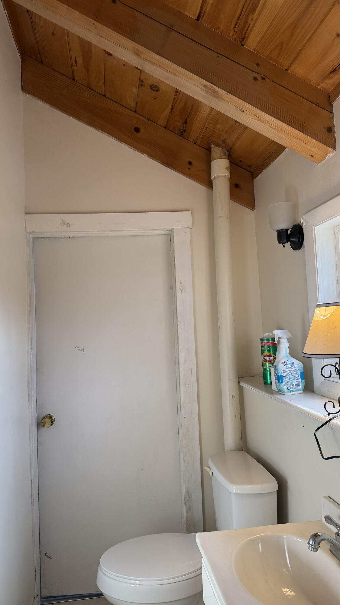 1123 South Street Property Photo 36