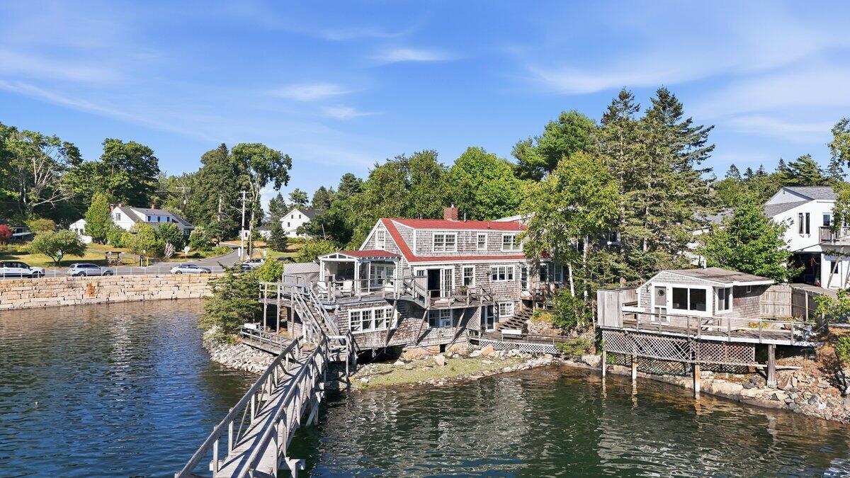 164 Clark Point Road Property Photo 1