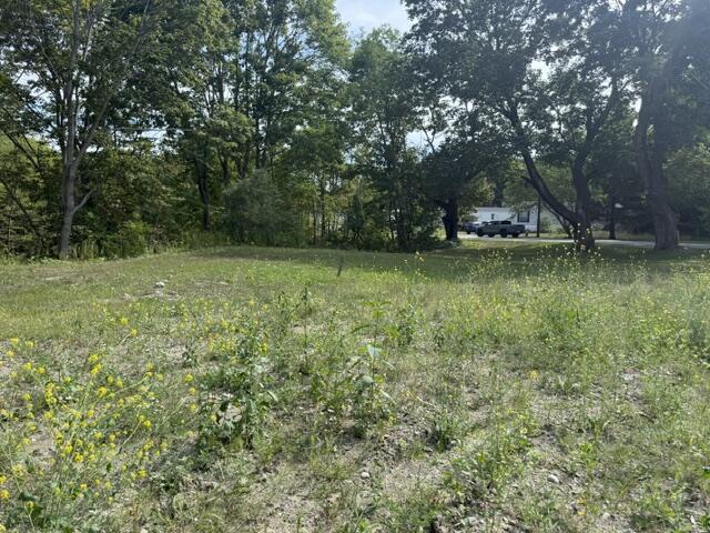 375 Upper Pleasant Street Property Photo 3
