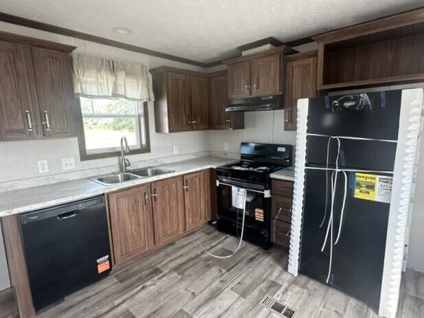 115 Dutch Drive Property Photo 2