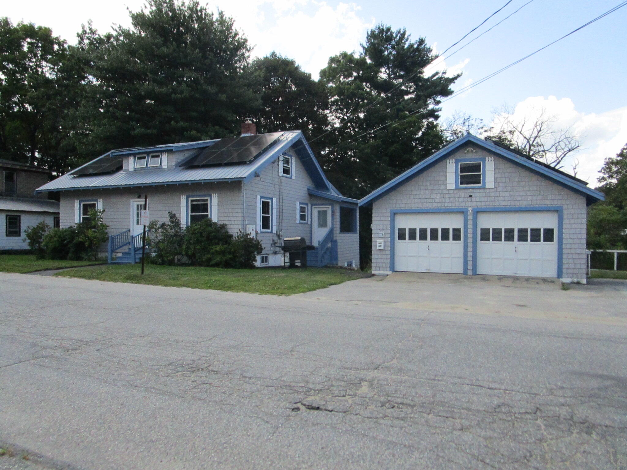 39 Pine Street Property Photo 32