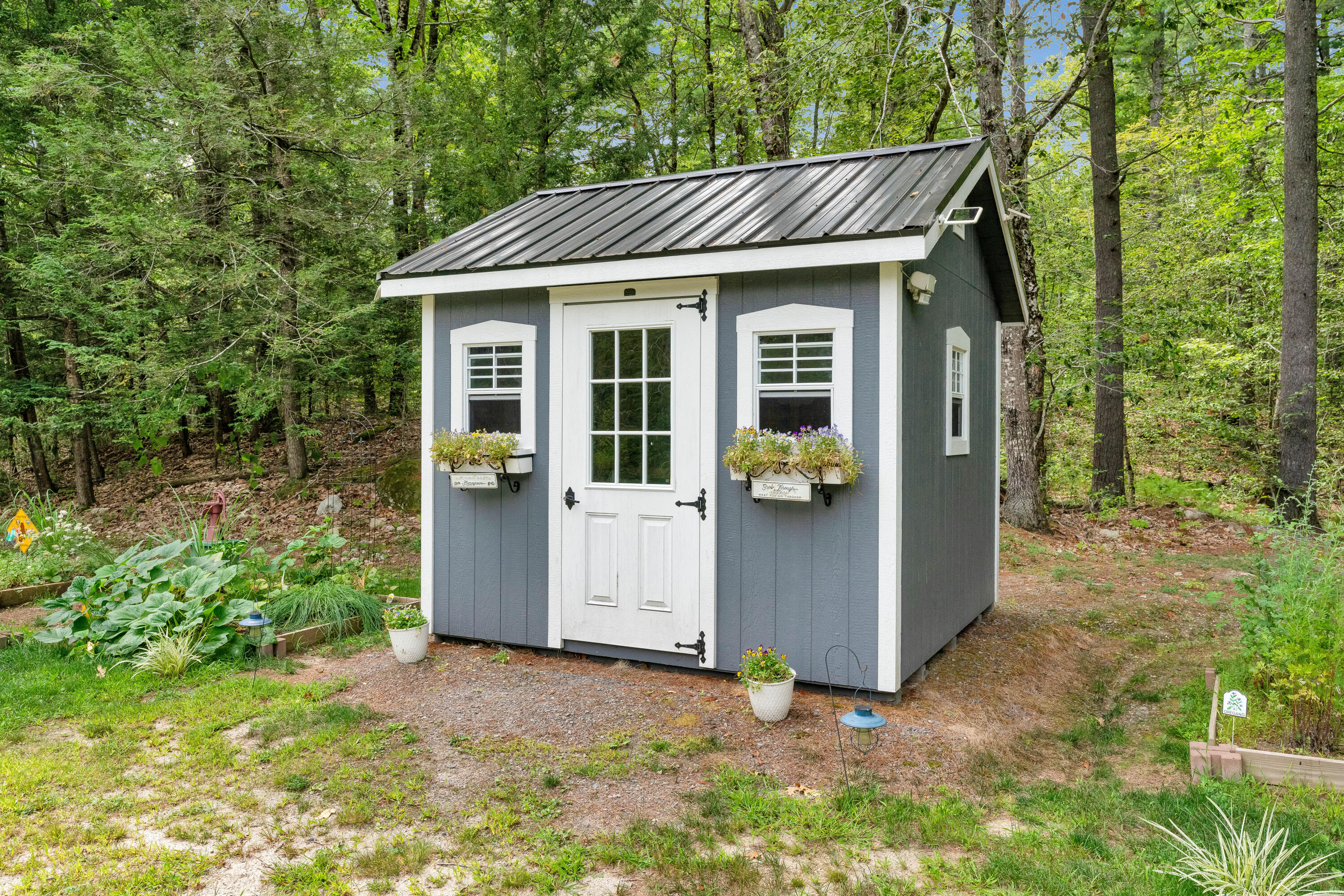 451 Cape Road Property Photo 8
