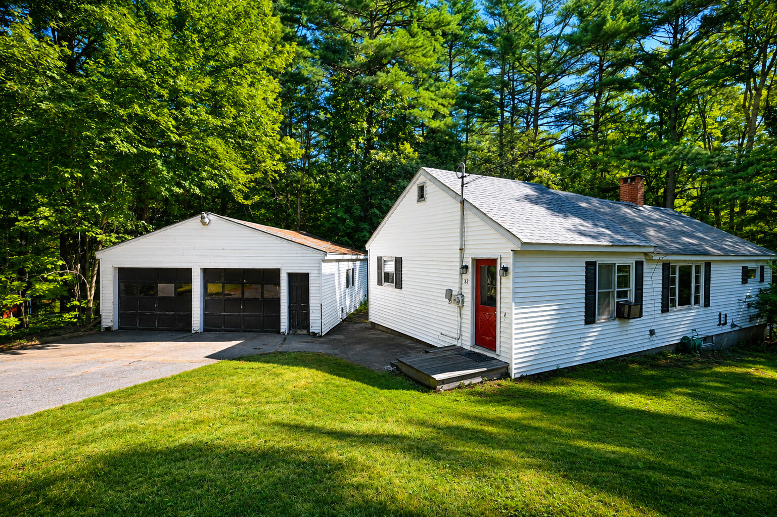 32 Farwell Street Property Photo 1