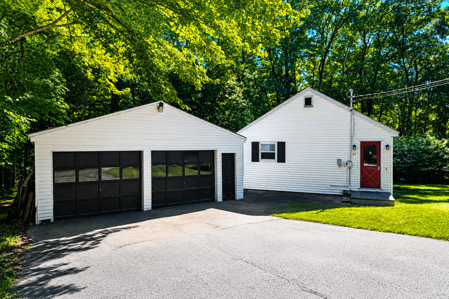 32 Farwell Street Property Photo 2