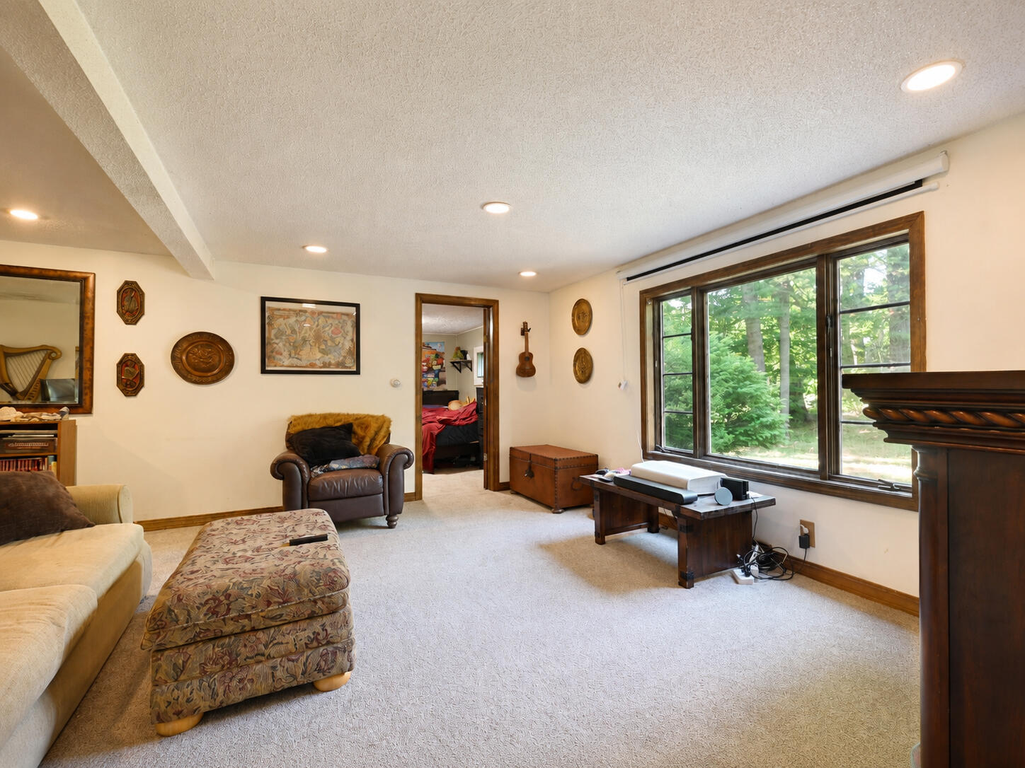 32 Farwell Street Property Photo 9