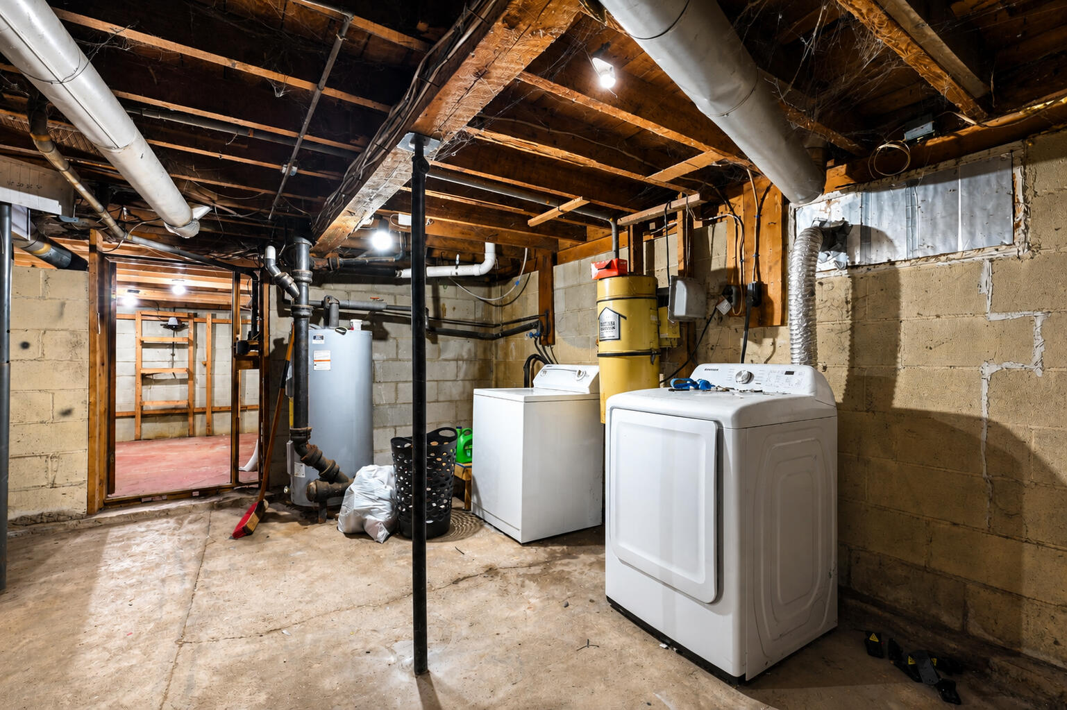 32 Farwell Street Property Photo 19