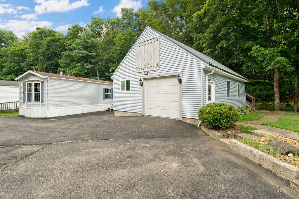 72 Martin Road Property Photo 5